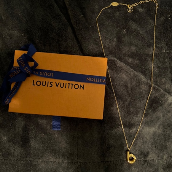 Louis Vuitton “LV & Me” Collection Letter ‘B’ Necklace - Picture 7 of 12